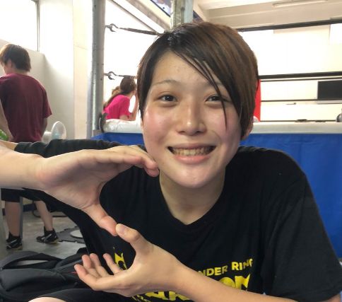 林下詩美の現在は プロレスのスターダム 彼氏 手首 かわいい